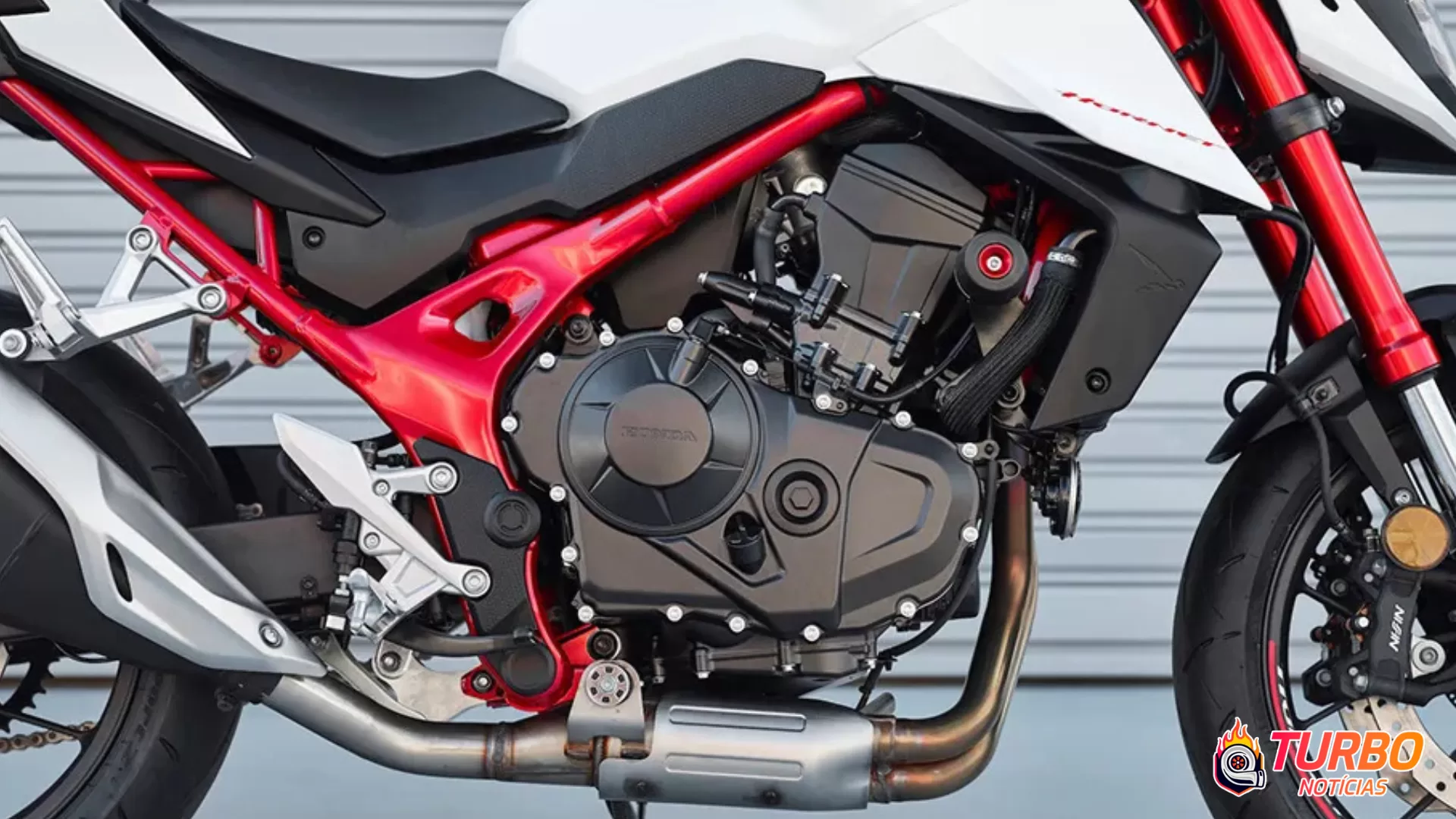 Honda Hornet 2025: Retorno Confirmado ao Brasil! Detalhes do Novo Modelo.