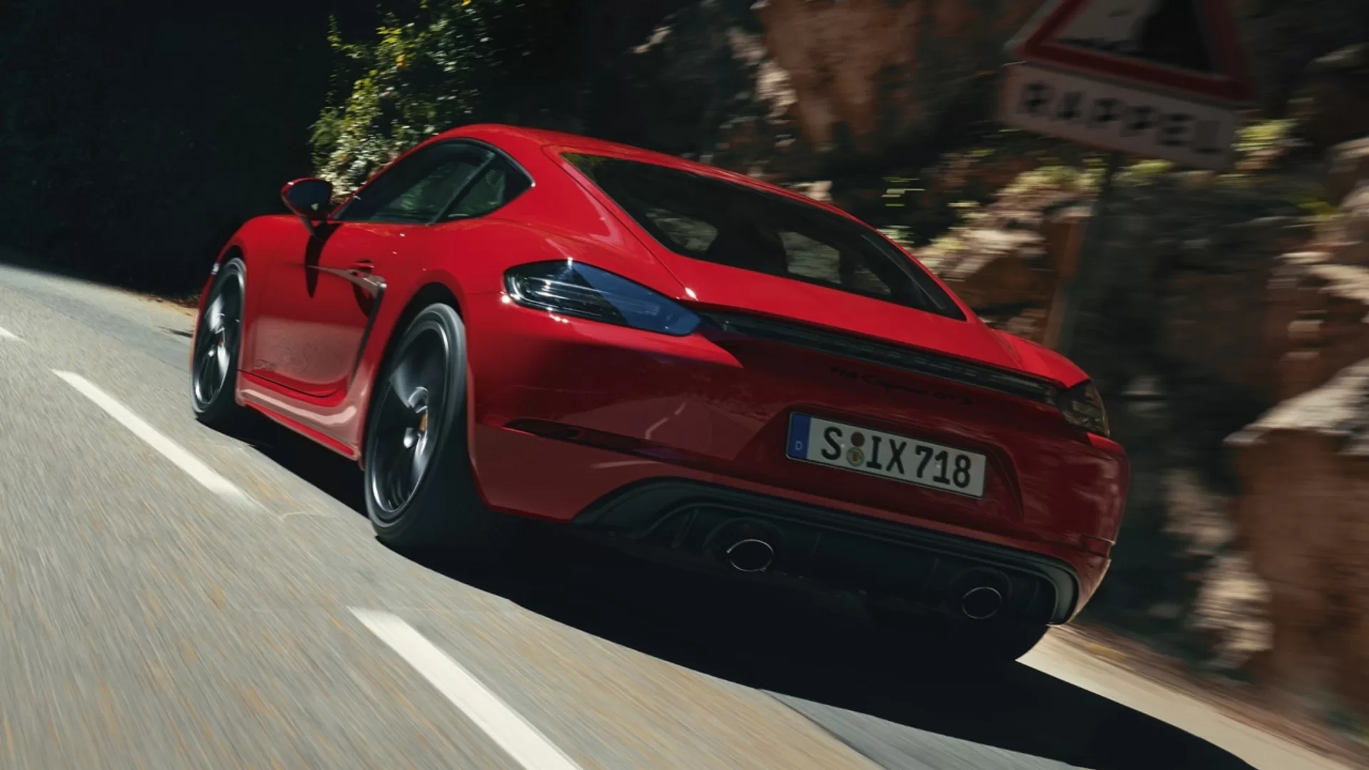 Porsche 718 Cayman
