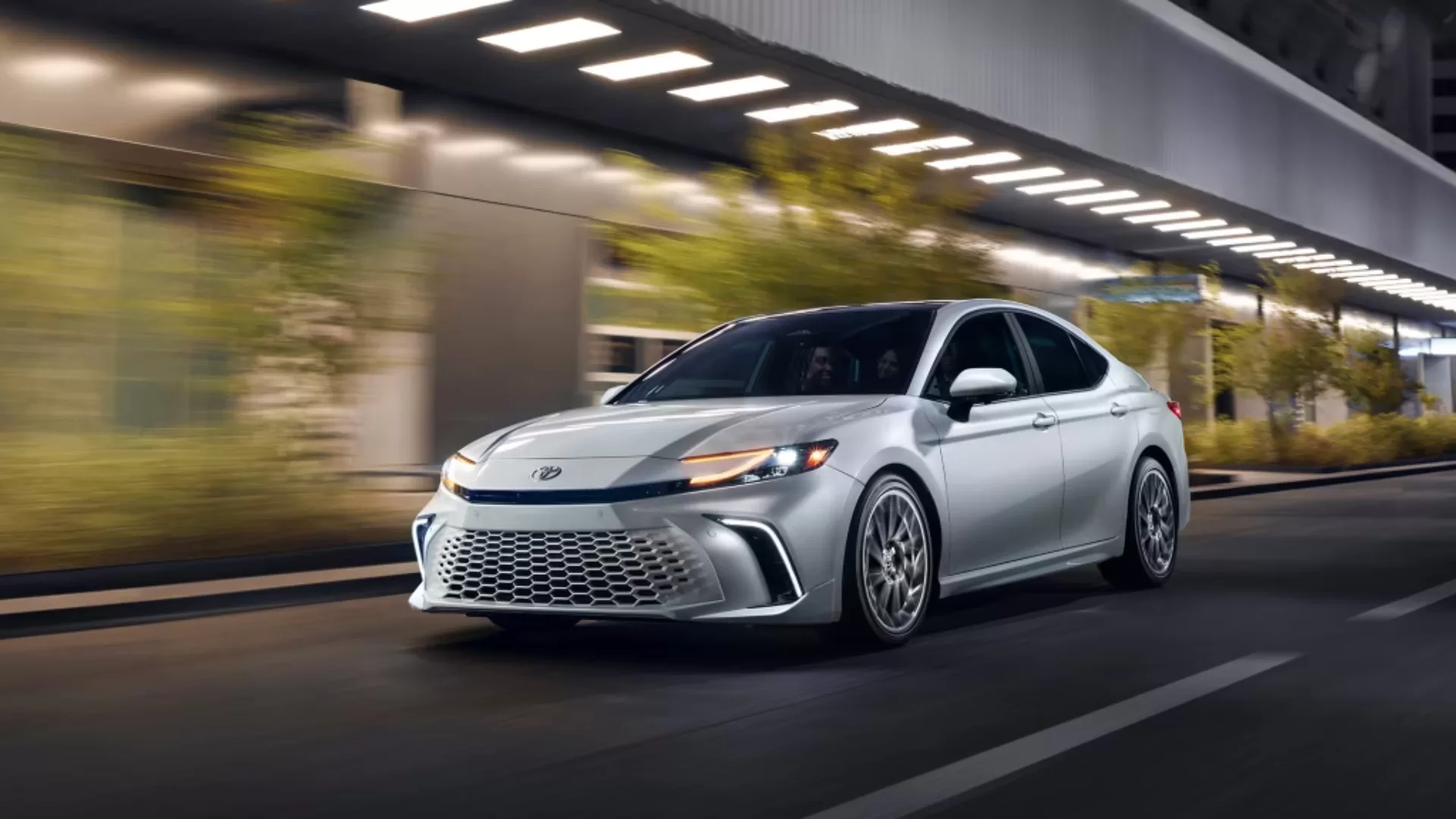 Toyota Camry 2025