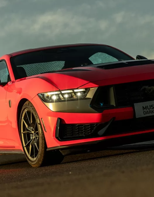 Mustang Dark Horse