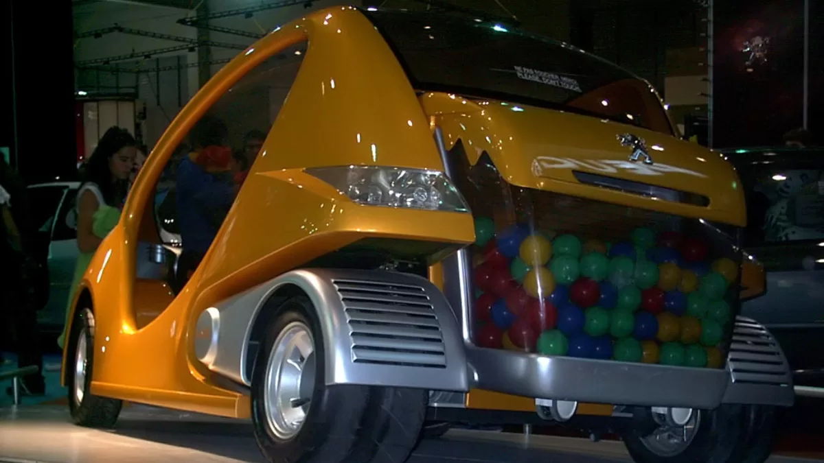 Este Peugeot elétrico parecia de brinquedo, mas previu o futuro do Citroën Ami