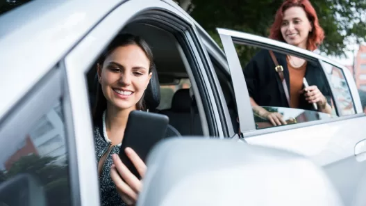 Uber testa função que permite escolha de motoristas mulheres