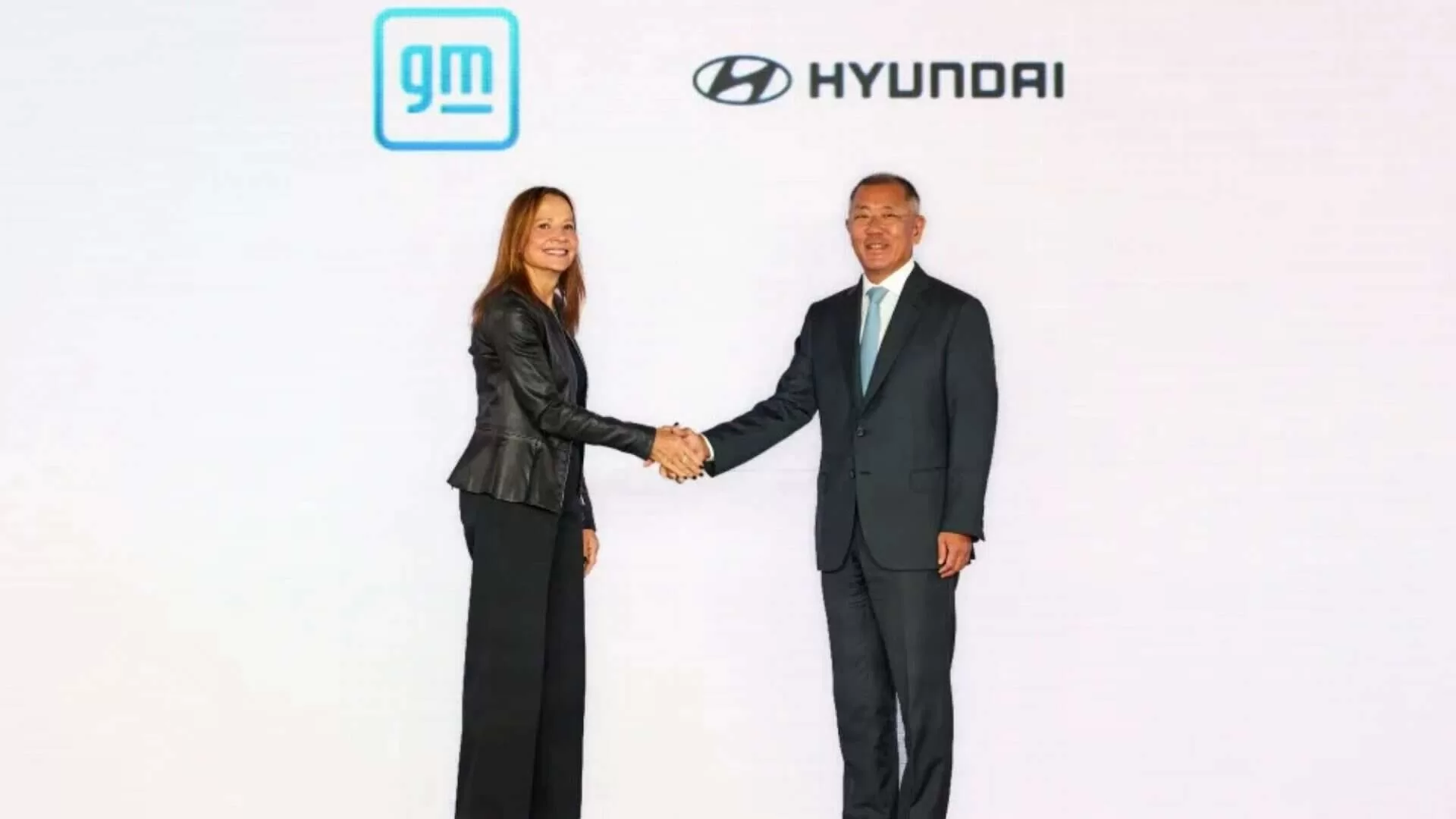 GM e Hyundai vão lançar 5 novos carros juntos, incluindo SUV, picape e van elétrica