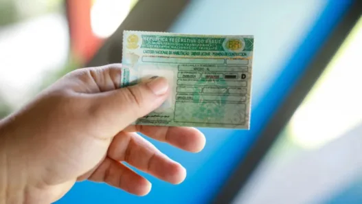 Fim das autoescolas obrigatórias